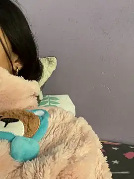 hannahb-e online show from 03-18-26, 12:51