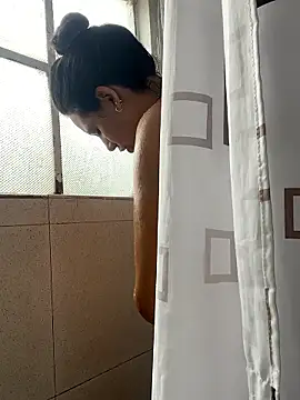 hannahb-e online show from 01-10-26, 08:48