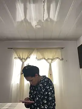 hannahb-e online show from 10-17-25, 02:30