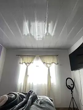 hannahb-e online show from 11-20-25, 01:45