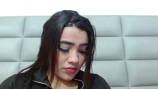Snapshot of emily_brontee_ chatting on 10-01-25, 01:04 emily brontee online show from 10-01-25, 01:04