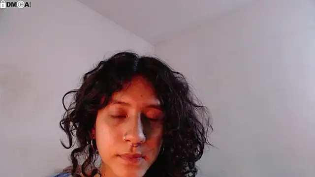 AlinaWoolf  online show from 03-07-26, 02:55