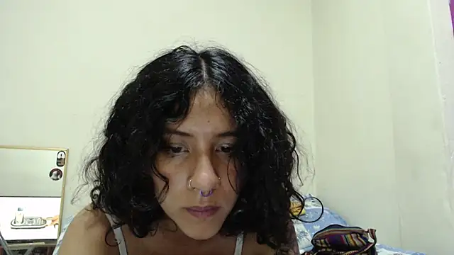 AlinaWoolf  online show from 04-15-26, 07:25