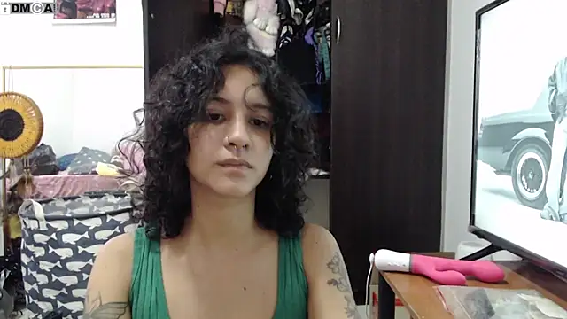 AlinaWoolf  online show from 03-11-26, 06:24