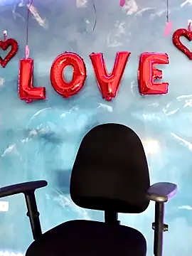 Snapshot of lalita_23 chatting on 02-14-25, 04:26 lalita 23 online show from 02-14-25, 04:26