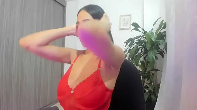 Snapshot of lalita_23 chatting on 03-24-26, 04:12 lalita 23 online show from 03-24-26, 04:12