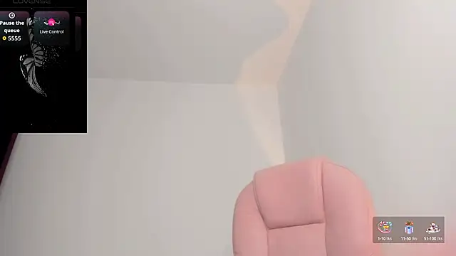 Snapshot of Sarah_angell chatting on 09-19-25, 07:29 Sarah angell online show from 09-19-25, 07:29