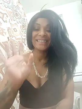 mariah2299 online show from 12-18-25, 05:34