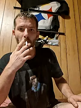 Snapshot of Swillmedown chatting on 09-24-25, 05:47 Swillmedown online show from 09-24-25, 05:47