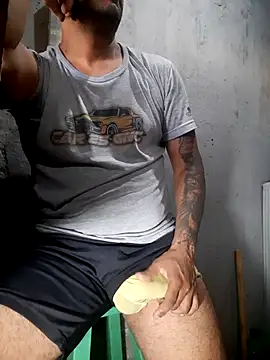 hecwil8 online show from 02-17-26, 12:35