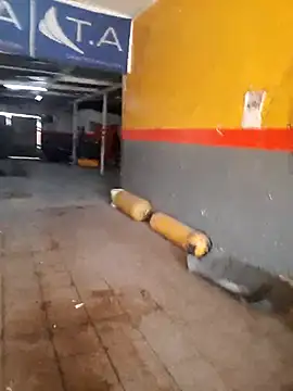 Snapshot of hecwil8 chatting on 09-10-25, 07:02 hecwil8 online show from 09-10-25, 07:02