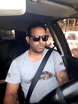 hecwil8 online show from 12-02-25, 11:45