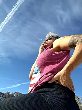 CeceilaMoon online show from 01-11-26, 08:05