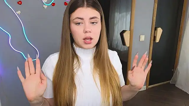 IsabellaBler online show from 03-23-25, 07:20