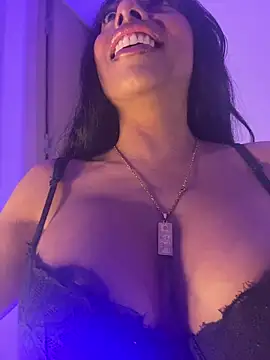 canela 10 online show from 10-25-25, 02:22