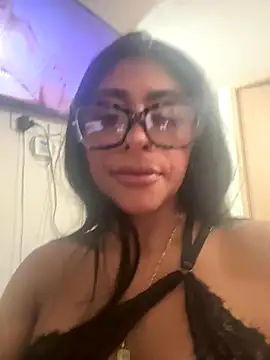 Snapshot of canela_10 chatting on 09-28-25, 03:02 canela 10 online show from 09-28-25, 03:02