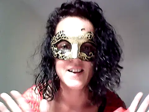 Snapshot of Masquegirlmysterious chatting on 09-29-25, 12:44 Masquegirlmysterious online show from 09-29-25, 12:44
