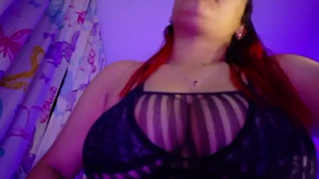 NicolleTaylor online show from 05-10-26, 06:06