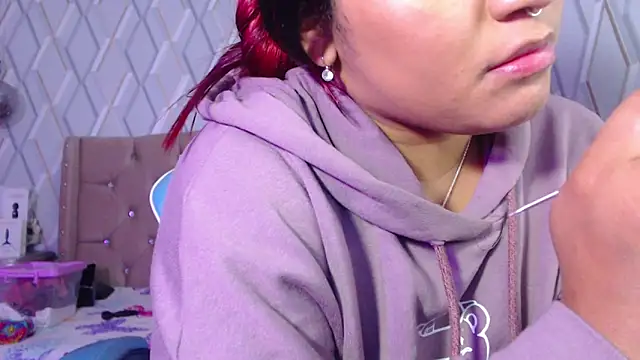 NicolleTaylor online show from 03-19-25, 10:22