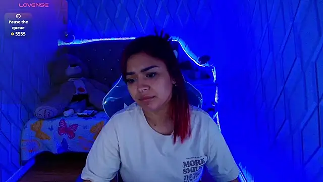 NicolleTaylor online show from 09-09-25, 02:32