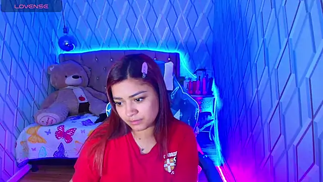 NicolleTaylor online show from 10-27-25, 03:07