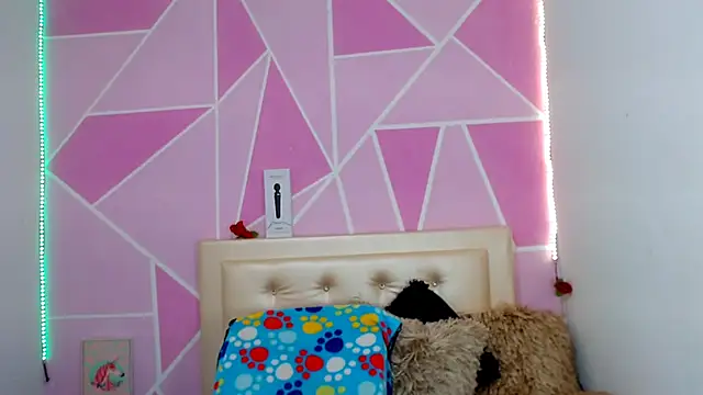 Snapshot of AngeDrty chatting on 10-01-25, 01:26 AngeDrty online show from 10-01-25, 01:26