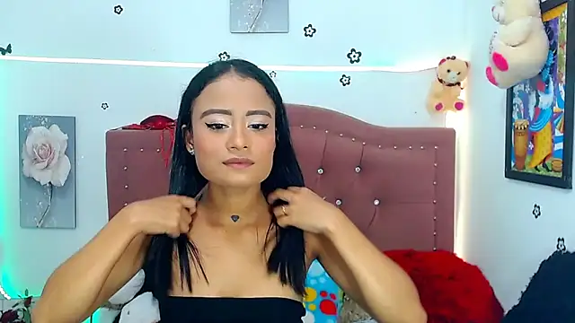 Snapshot of AngeDrty chatting on 02-04-25, 09:20 AngeDrty online show from 02-04-25, 09:20