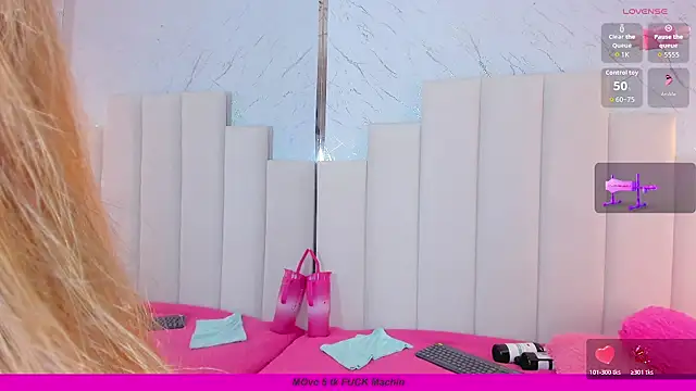 Snapshot of angelikarose1 chatting on 02-07-26, 07:33 angelikarose1 online show from 02-07-26, 07:33