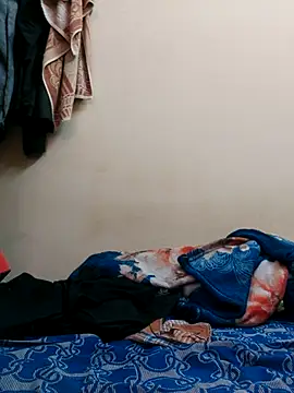 Snapshot of Csndy chatting on 10-30-25, 01:37 Csndy online show from 10-30-25, 01:37