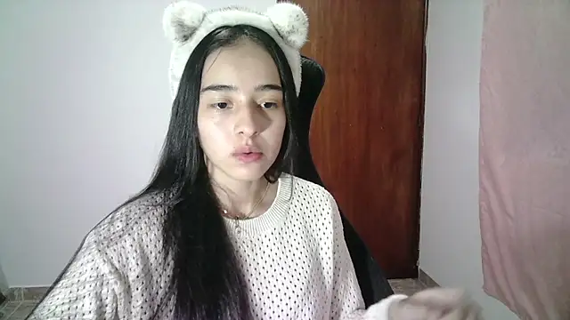 Snapshot of aineangeel chatting on 03-13-25, 12:59 aineangeel online show from 03-13-25, 12:59