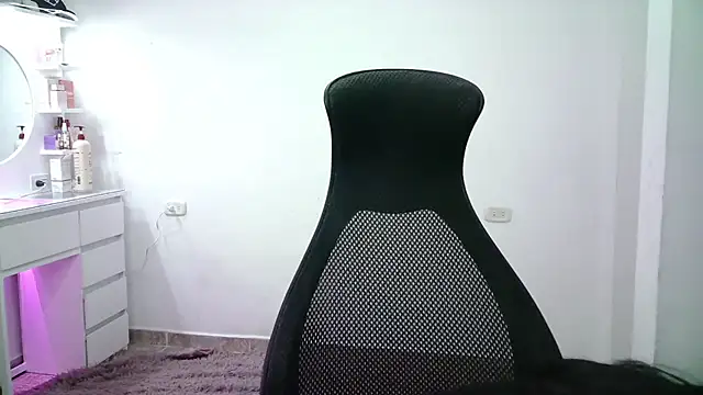 aineangeel online show from 12-20-25, 12:02