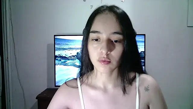 Snapshot of aineangeel chatting on 02-22-25, 03:12 aineangeel online show from 02-22-25, 03:12