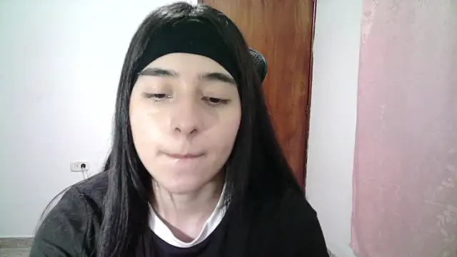 Snapshot of aineangeel chatting on 09-26-25, 12:50 aineangeel online show from 09-26-25, 12:50