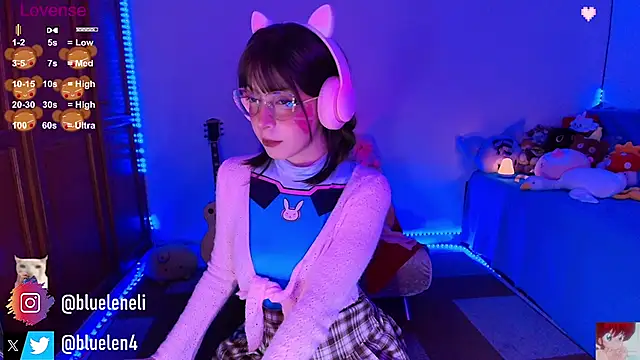 bluelen online show from 09-19-25, 08:07