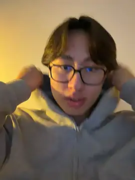 SrLuis18 online show from 03-17-26, 06:49