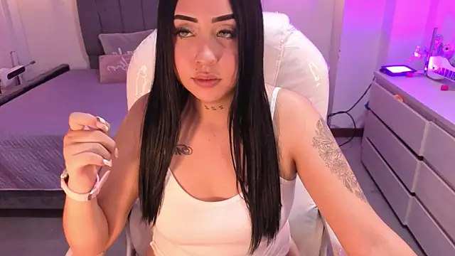 iam sofiia online show from 05-30-26, 07:19