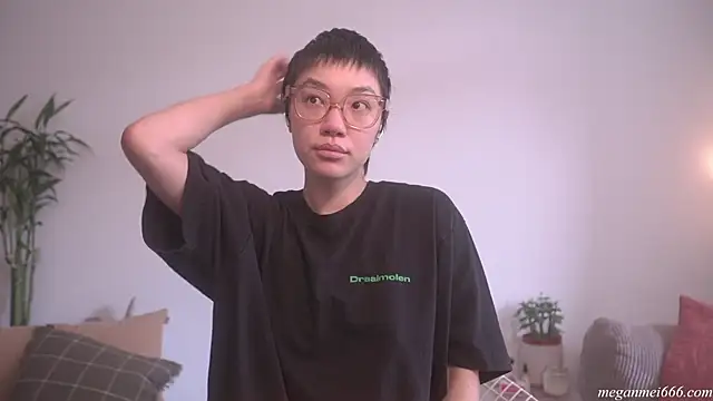 Snapshot of meganmei666 chatting on 03-11-26, 05:07 meganmei666 online show from 03-11-26, 05:07