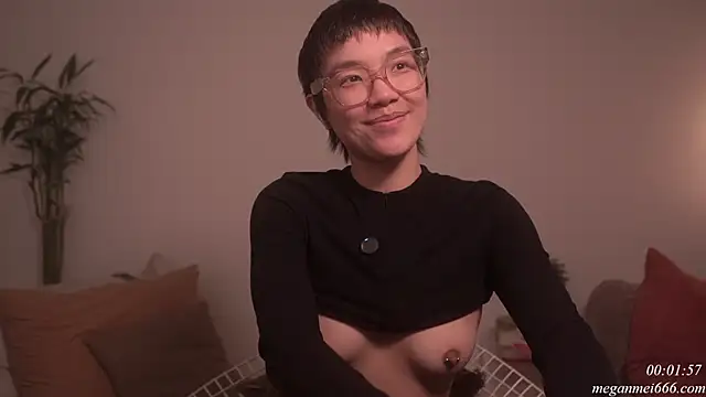 Snapshot of meganmei666 chatting on 03-20-26, 05:30 meganmei666 online show from 03-20-26, 05:30