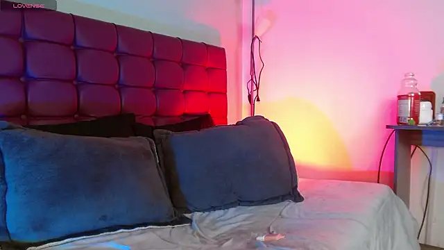 megan lover online show from 03-16-26, 12:18