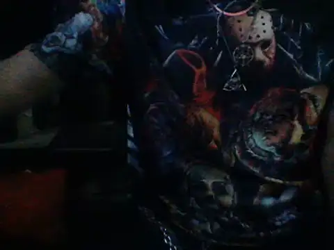 Snapshot of mrdemoncrowly chatting on 07-05-26, 04:30 mrdemoncrowly online show from 07-05-26, 04:30