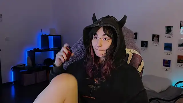 deadlysweet online show from 05-10-26, 10:55