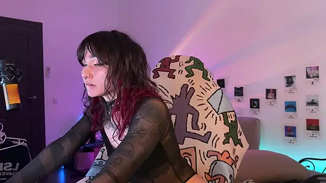 deadlysweet online show from 06-01-26, 01:06