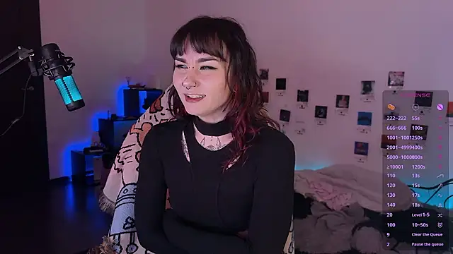 deadlysweet online show from 03-08-26, 02:04