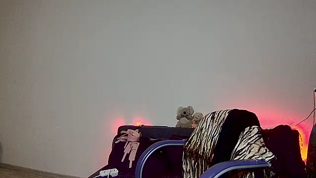 amber candyfloss online show from 09-17-25, 06:04