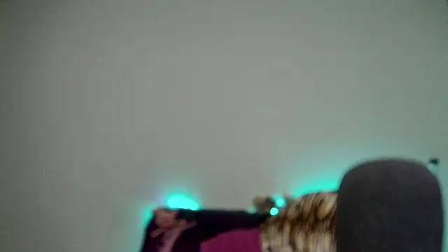 amber candyfloss online show from 09-30-25, 10:49