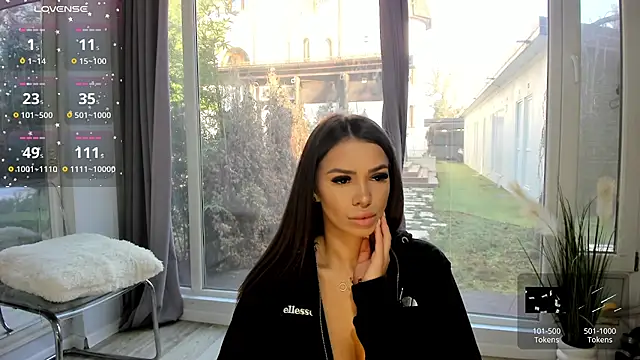 Snapshot of Selena_Reeves chatting on 03-04-25, 06:47 Selena Reeves online show from 03-04-25, 06:47