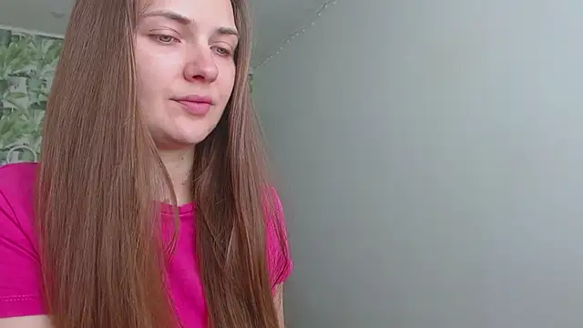 Olivia shine online show from 05-28-26, 04:20