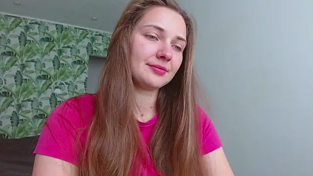 Olivia shine online show from 05-30-26, 04:19