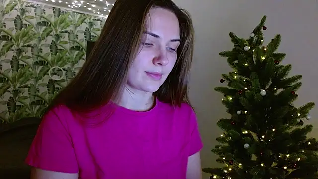 Olivia shine online show from 12-23-25, 05:18