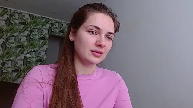 Olivia shine online show from 02-08-26, 06:11